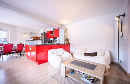 Estarvielle Villa | Residence Estarv1-estarvielle - House 10 persons Estarvielle Wifi