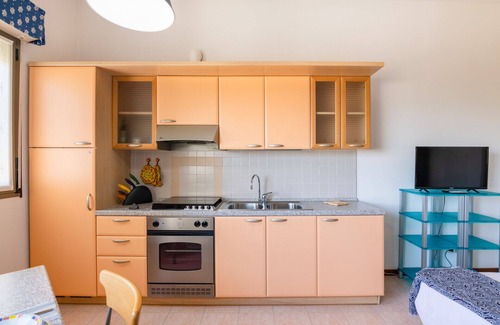Pesaro Apartment | Residence I Gelsi - Apt Aria di Mare with parking