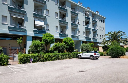 Pesaro Apartment | Residence I Gelsi - Apt Aria di Mare with parking