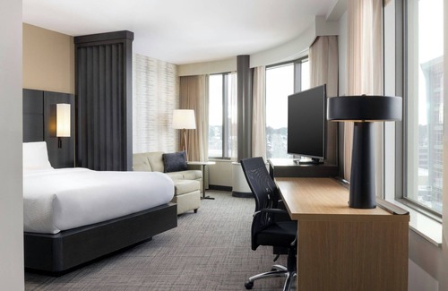 Downtown Hotel | Residence Inn by Marriott Grand Rapids Downtown