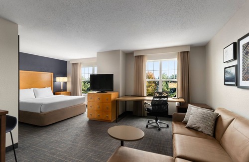 Neptune City Hotel | Residence Inn by Marriott Neptune at Gateway Center