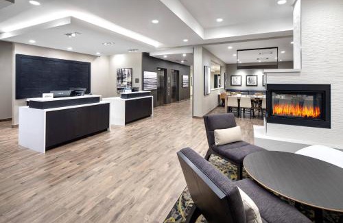Gateway Hotel | Residence Inn by Marriott Toronto Mississauga West