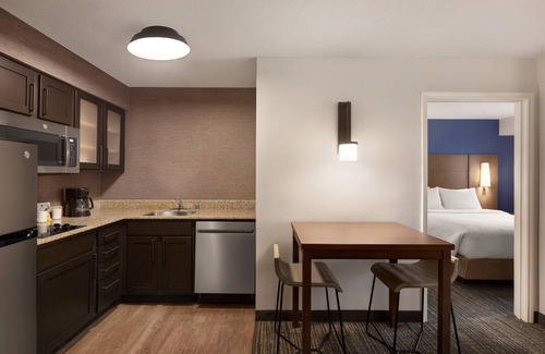 Bloomingdale Hotel | Residence Inn by Marriott Chicago Bloomingdale