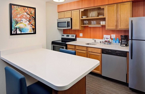 Shoreline West Hotel | Residence Inn by Marriott Palo Alto Mountain View
