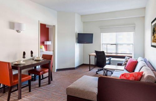 East Bloomington Hotel | Residence Inn by Marriott Bloomington by Mall of America