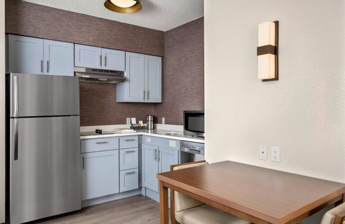 Warrenville Hotel | Residence Inn by Marriott Chicago Naperville/Warrenville