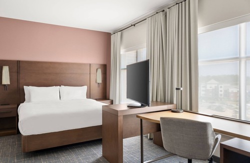 Brookfield Hotel | Residence Inn by Marriott Milwaukee Brookfield at Poplar Creek