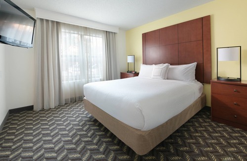 Dallas Hotel | Residence Inn by Marriott Addison