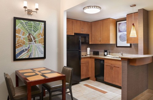 Kingston Hotel | Residence Inn by Marriott Kingston Water's Edge