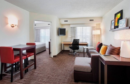 Pontiac Hotel | Residence Inn by Marriott Detroit Pontiac Auburn Hills
