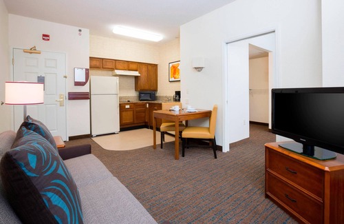 Olathe Hotel | Residence Inn by Marriott Olathe Kansas City
