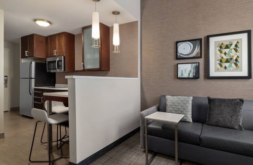 Downtown Omaha Hotel | Residence Inn by Marriott Omaha Downtown/Old Market Area