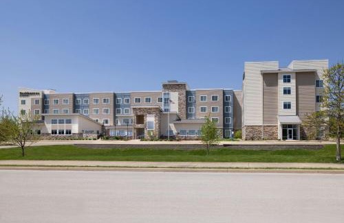 Champaign Hotel | Residence Inn by Marriott Champaign