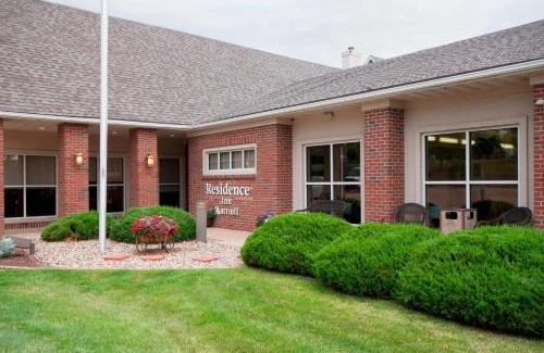 Quad Cities Hotel | Residence Inn by Marriott Davenport