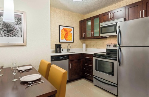 Fort Myers Hotel | Residence Inn by Marriott Fort Myers