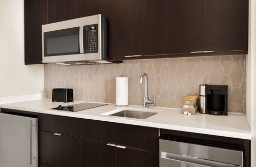 Queens Hotel | Residence Inn by Marriott New York JFK Airport