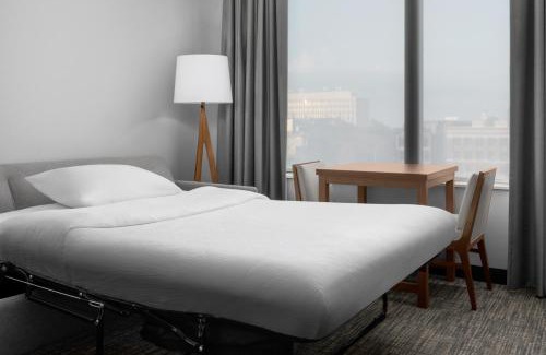 Downtown Lincoln Hotel | Residence Inn by Marriott Lincoln Downtown
