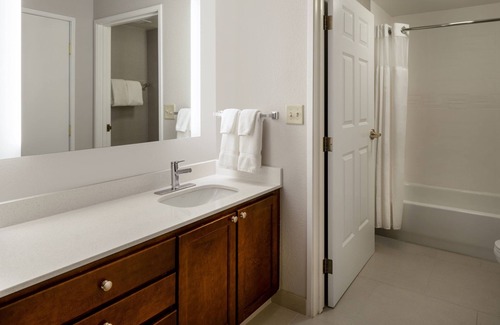 Oak Brook Hotel | Residence Inn by Marriott Chicago Oak Brook
