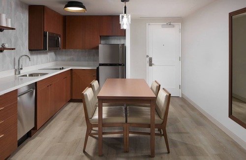 Reston Hotel | Residence Inn by Marriott Reston