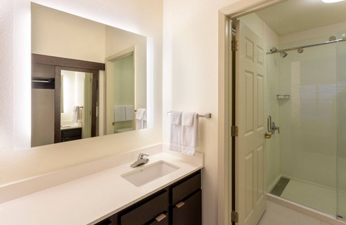 Roseville Hotel | Residence Inn by Marriott Minneapolis St. Paul/Roseville