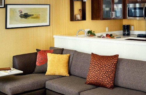 Toledo Hotel | Residence Inn by Marriott Toledo West
