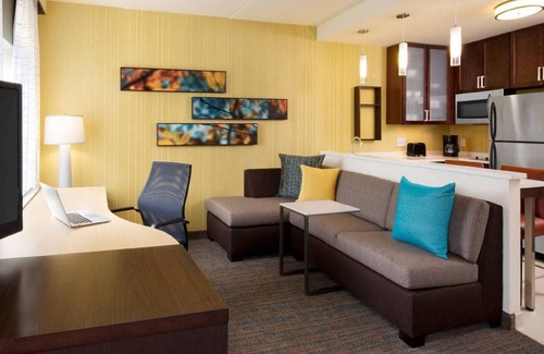 Toledo Hotel | Residence Inn by Marriott Toledo West