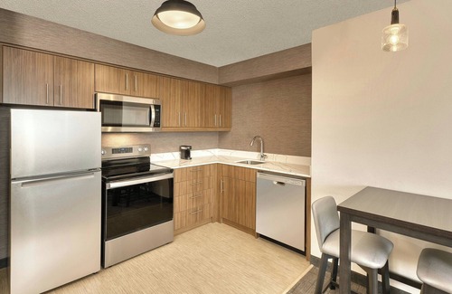 Whitby Hotel | Residence Inn by Marriott Whitby