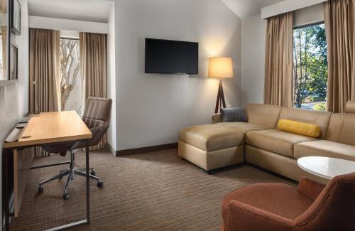 Irvine Industrial Complex-East Hotel | Residence Inn Irvine Spectrum