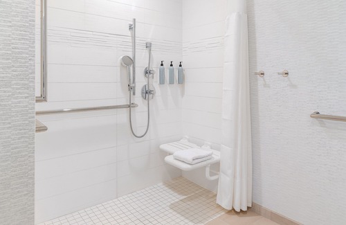 Lake Arbor Hotel | Residence Inn Largo Medical Center Drive