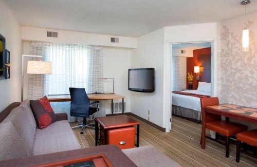 Rockford Hotel | Residence Inn Rockford