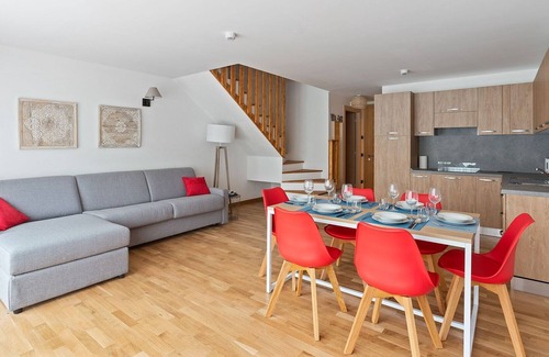 Gressoney-Saint-Jean Apartment | Residence in Gressoney-saint-jean with 1 bedrooms sleeps 6