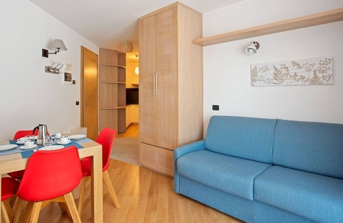 Gressoney-Saint-Jean Apartment | Residence in Gressoney-saint-jean with 1 bedrooms sleeps 4