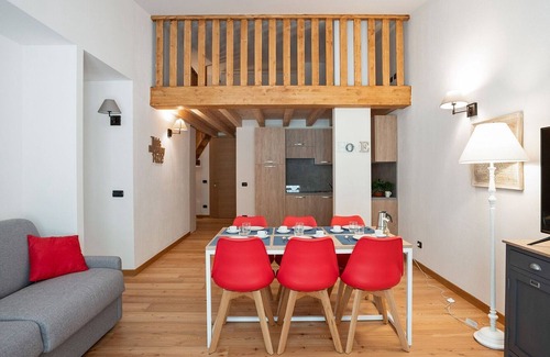 Gressoney-Saint-Jean Apartment | Residence in Gressoney-saint-jean with 1 bedrooms sleeps 5