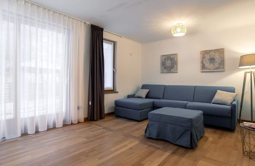 Gressoney-Saint-Jean Apartment | Residence in Gressoney-saint-jean with 1 bedrooms sleeps 3