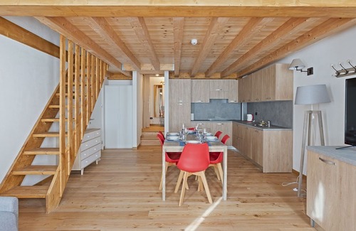 Gressoney-Saint-Jean Apartment | Residence in Gressoney-saint-jean with 2 bedrooms sleeps 6