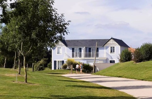 L'Aiguillon-sur-Vie Villa | Residence Le Domaine des Fontenelles - 4 Room Villa 6 People