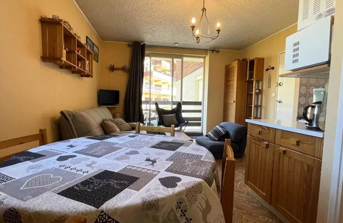 Le Sauze Apartment | Residence La Grande Chaume - Studio for 4 People
