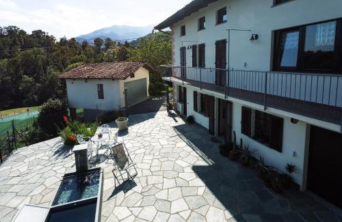 Pollone House | Residence la Sorgiva