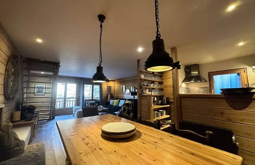 Les Claux Ski Chalet | Residence Le Flocon Ii - Chalets for 12 People