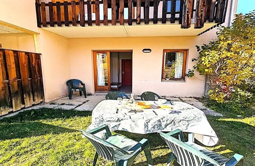 Vallouise-Pelvoux Apartment | Residence Le Palatine - APARTMENT ON HEADS AT PIEDS - 4/6 PERS
