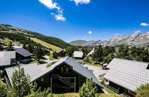 La Joue du Loup Apartment | Residence les Chalets D'aurouze - maeva Home - 2 room apartment for 6 people - Budget