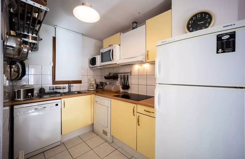 Peyragudes Apartment | Residence Les Granges Hautes - Apartment 8 people in Genos Near Lake Wifi
