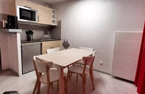 Allevard Apartment | Residence Les Silènes - 2 room apartment for 2 people Superior