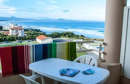 Biarritz Apartment | Residence Mer & Golf Eugénie* - Studio 4 People Sea Side