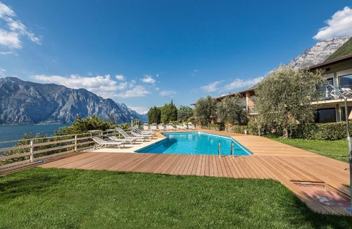 Campagnola Apartment | Residence Parco Lago di Garda