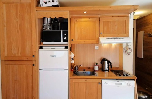 Pra Loup Apartment | Residence Pra Roustan - Spacious studio, well equipped and decorated, located in a quiet area, close to nature, Pra Loup