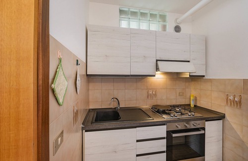 Bardolino Apartment | Residence San Zeno 3, Bardolino ,WI-FI, AC, park