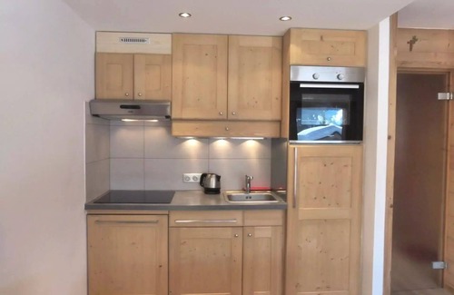 Meribel Apartment | Residence Trois Marches Bat C - Nice renovated apartment with a beautiful view, close to the chairlift of the plusl and the bus stop
