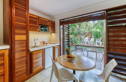 L'Ermitage-les-Bains Apartment | Residence Tropic Appart'hotel