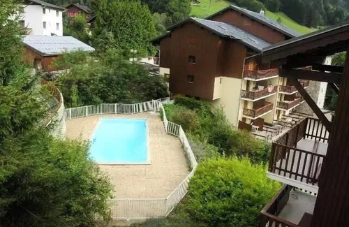 Areches Apartment | Residence Val Blanc 2 - Cosy renovated apartment for 4 to 5 people